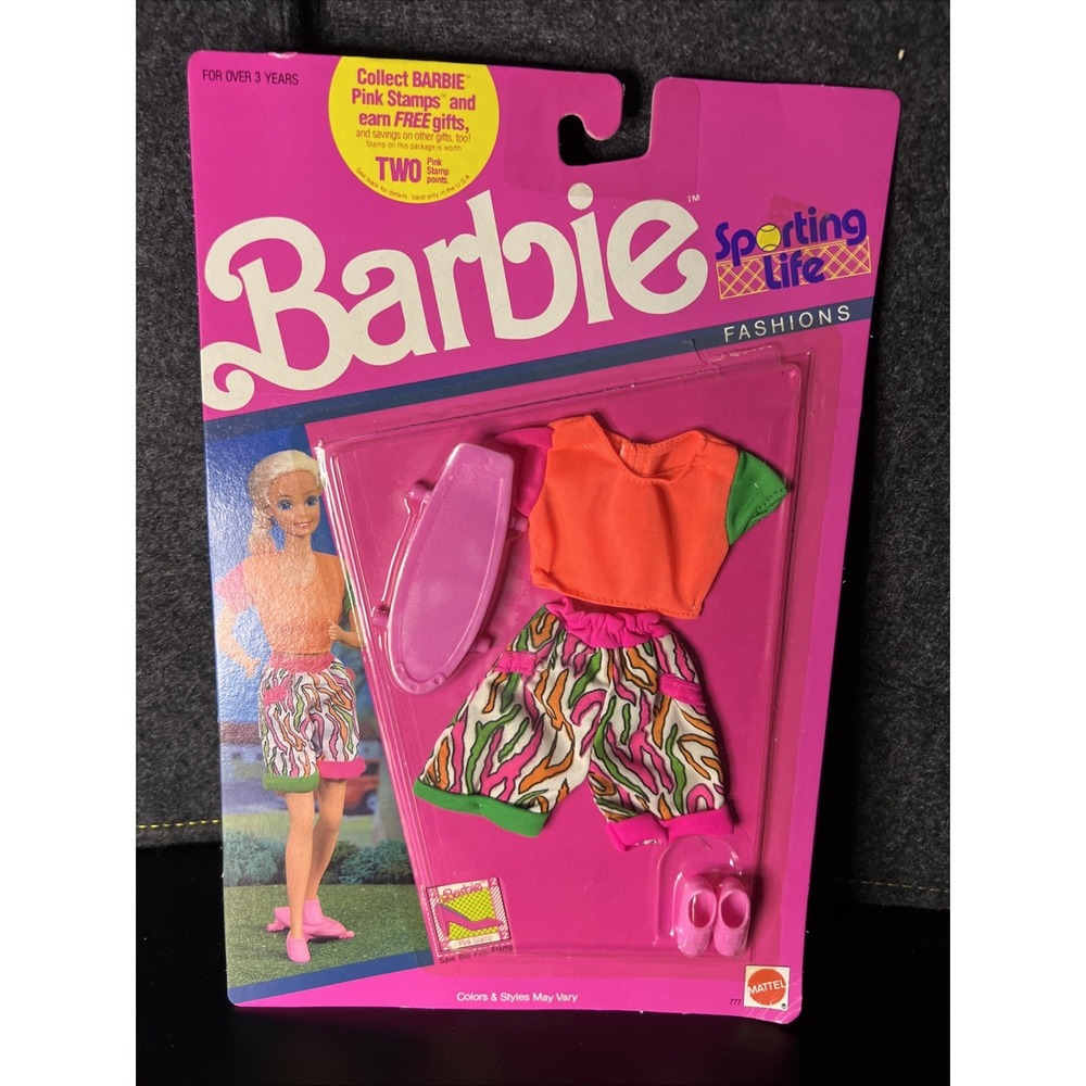 Vintage Barbie Sporting Life Fashion 777 NIP 1990‎ Skateboard Neon Shirt Shorts